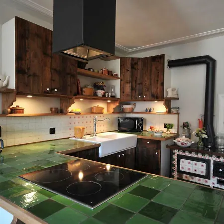 La Maison 1603 *